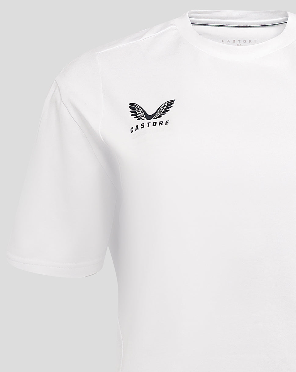Close up of chest area on white England Rugby travel tee showing Castore logo and neckline detail