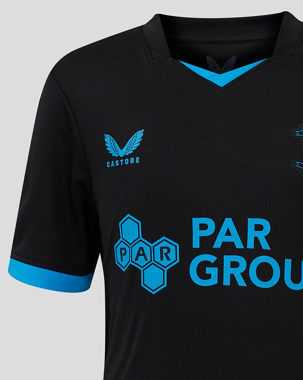 Front view highlighting Castore branding on the right chest, blue sleeve cuff, and PAR GROUP sponsor logo across the front.