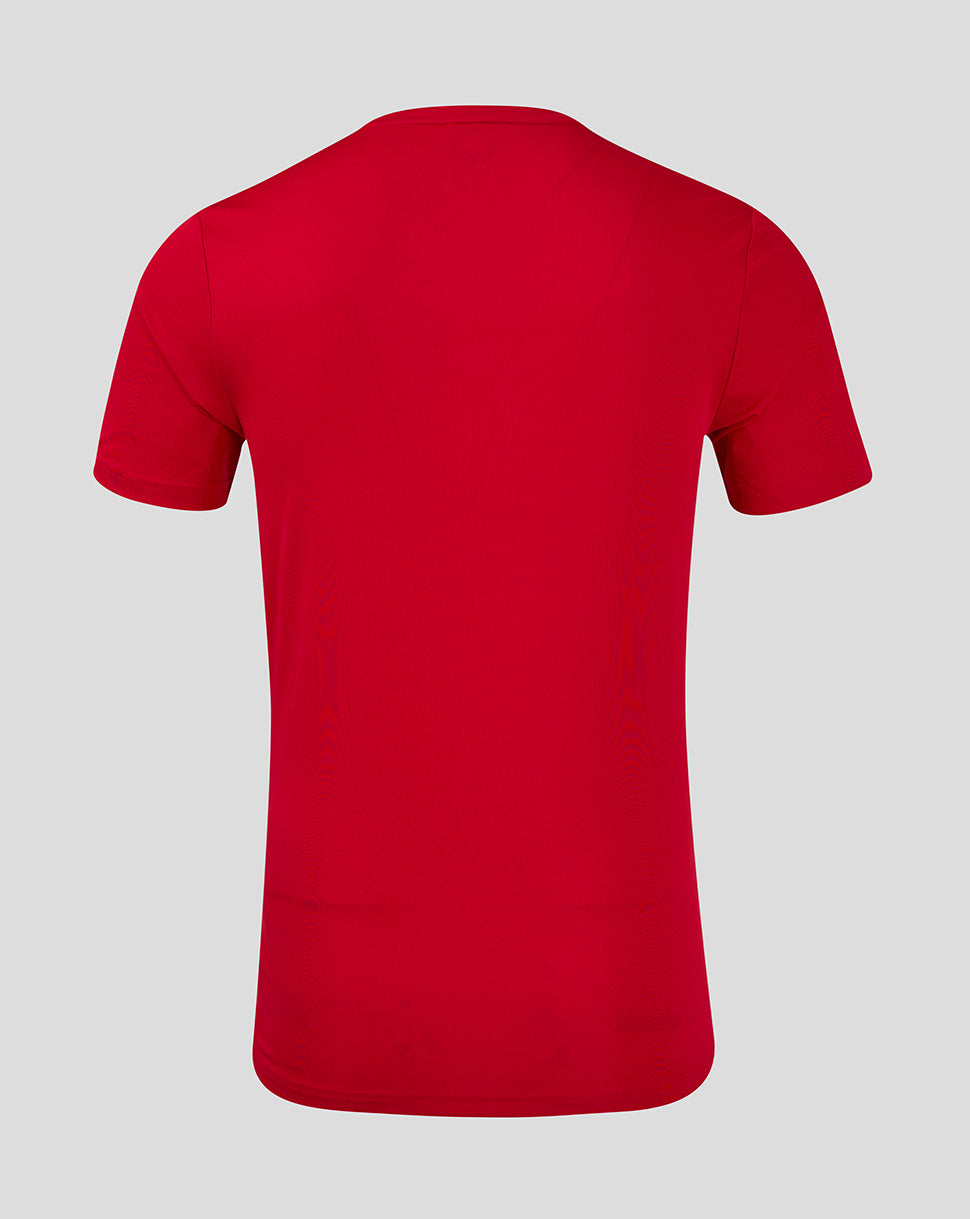 Back view of bright red ss Linear Printed Training Tee 5 showing a plain red back