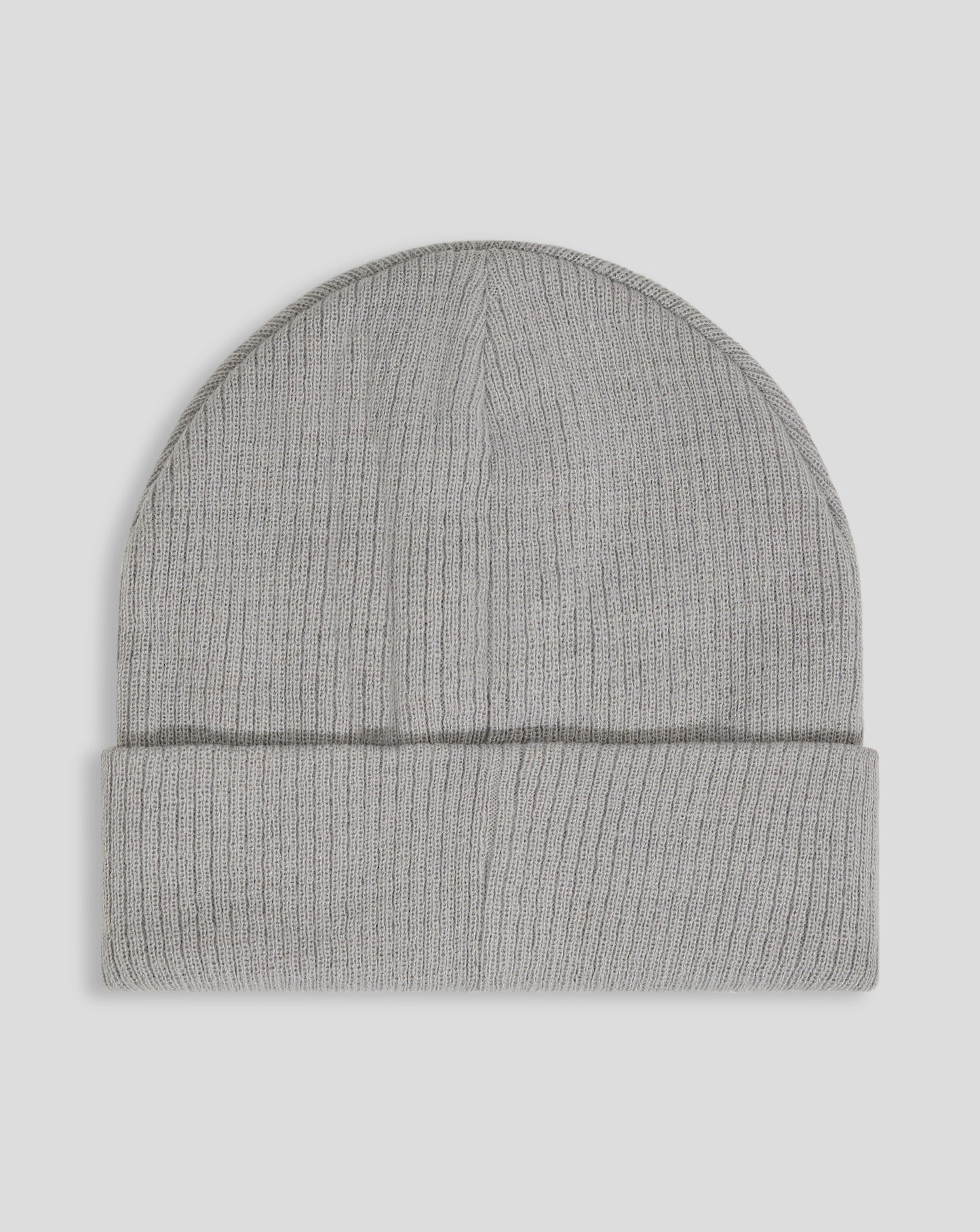 Gray ribbed knit beanie with fleece lining and Castore logo embroidery.