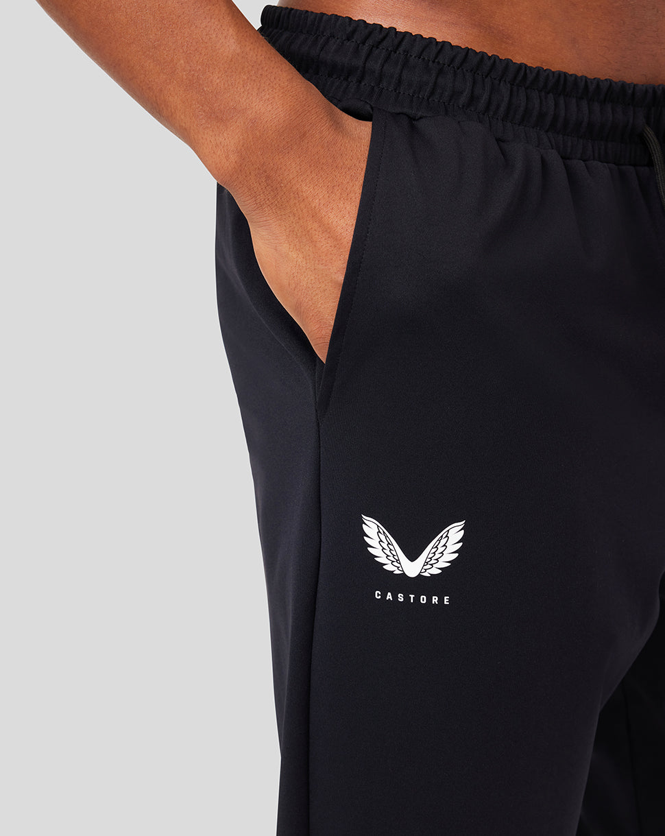 Black Onyx Active Slim Fit Jogger with elastic waistband and side pockets Castore logo on thigh