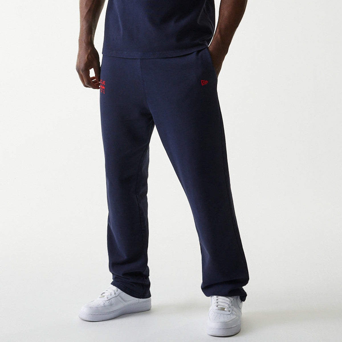Navy Oracle Red Bull Racing joggers with New Era Flag embroidered on the left pocket