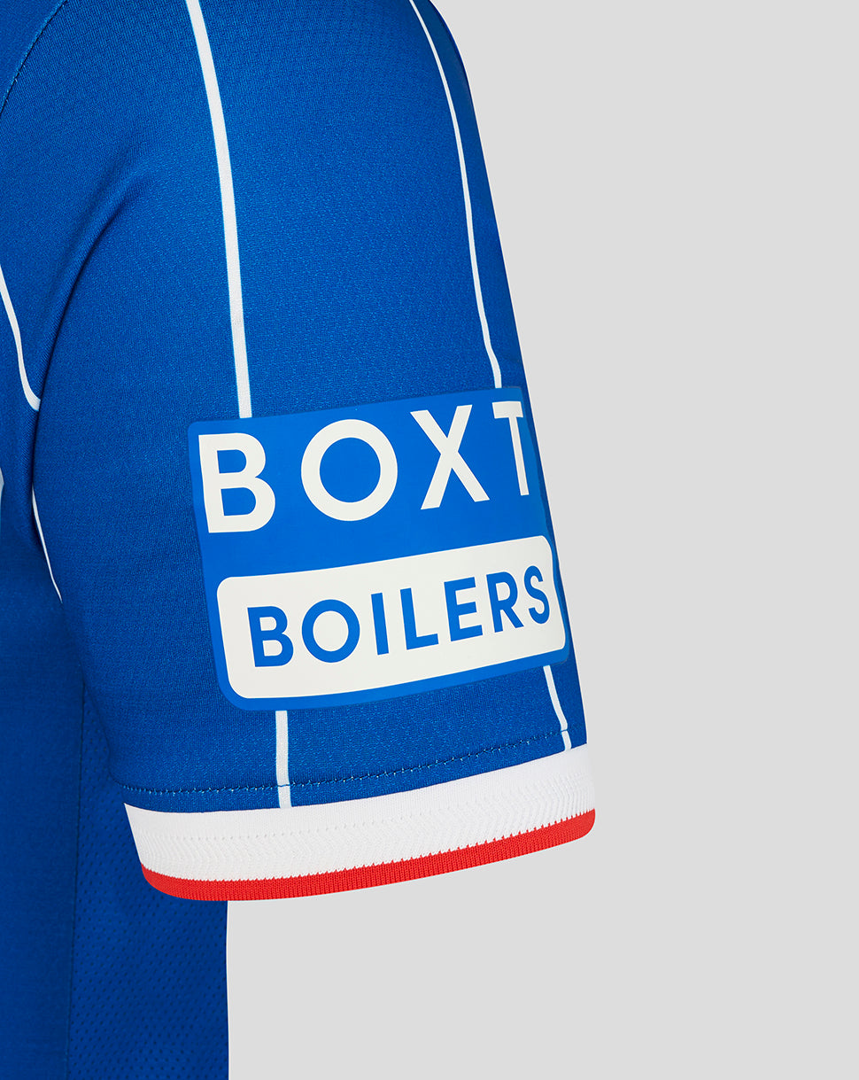 Blue sleeve with 'BOXT BOILERS' logo on a gray background