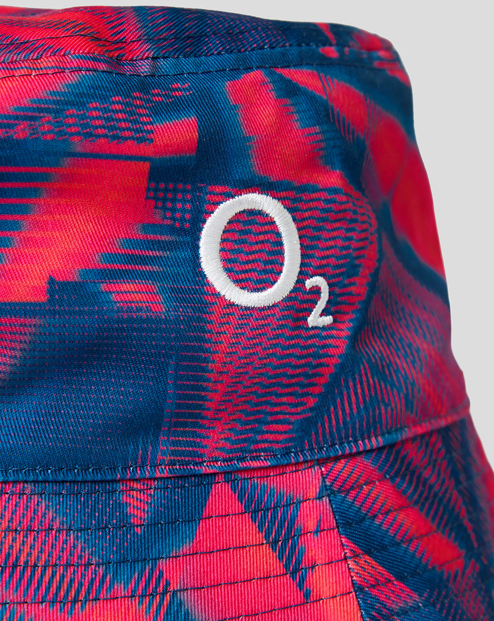 Close-up of the fractured graphic reverse side on the reversible Rhodonite bucket hat.