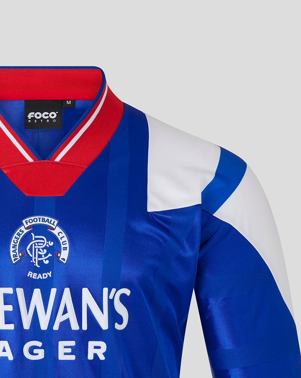 Close-up of collar and crest on Rangers retro 1992-94 shirt with red collar detail.