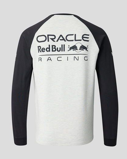 Long-sleeve shirt with Oracle Red Bull Racing logo on a gray background