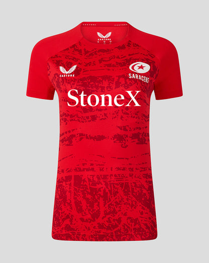 Front view of red Saracens 25/26 matchday short sleeve tee with StoneX sponsor and team crest