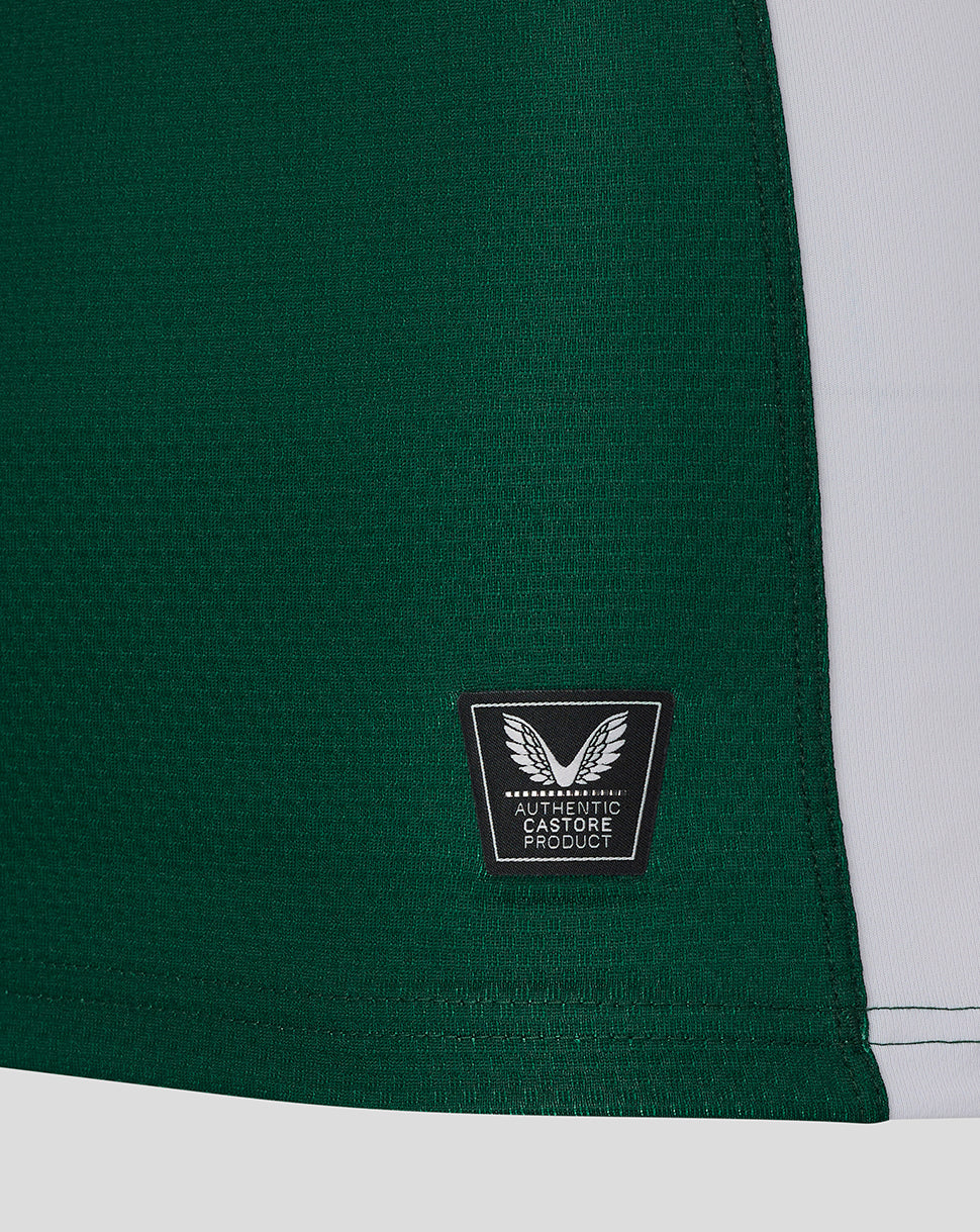 Close up of green sleeve with authentic Castore product badge on Leicester Tigers shirt