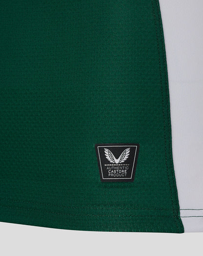 Close up of green sleeve with authentic Castore product badge on Leicester Tigers shirt