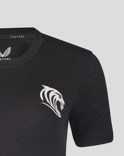 Close up of the black training T shirt neckline showing Castore label and a large white tiger crest on the chest