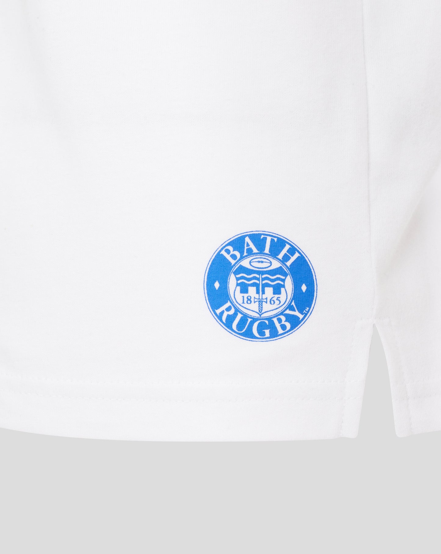 White fabric featuring a blue Bath Rugby crest