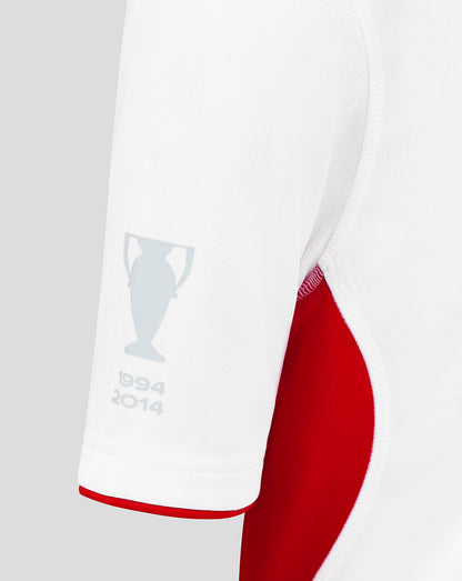 Pale trophy emblem on the sleeve with the years 1994 and 2014.