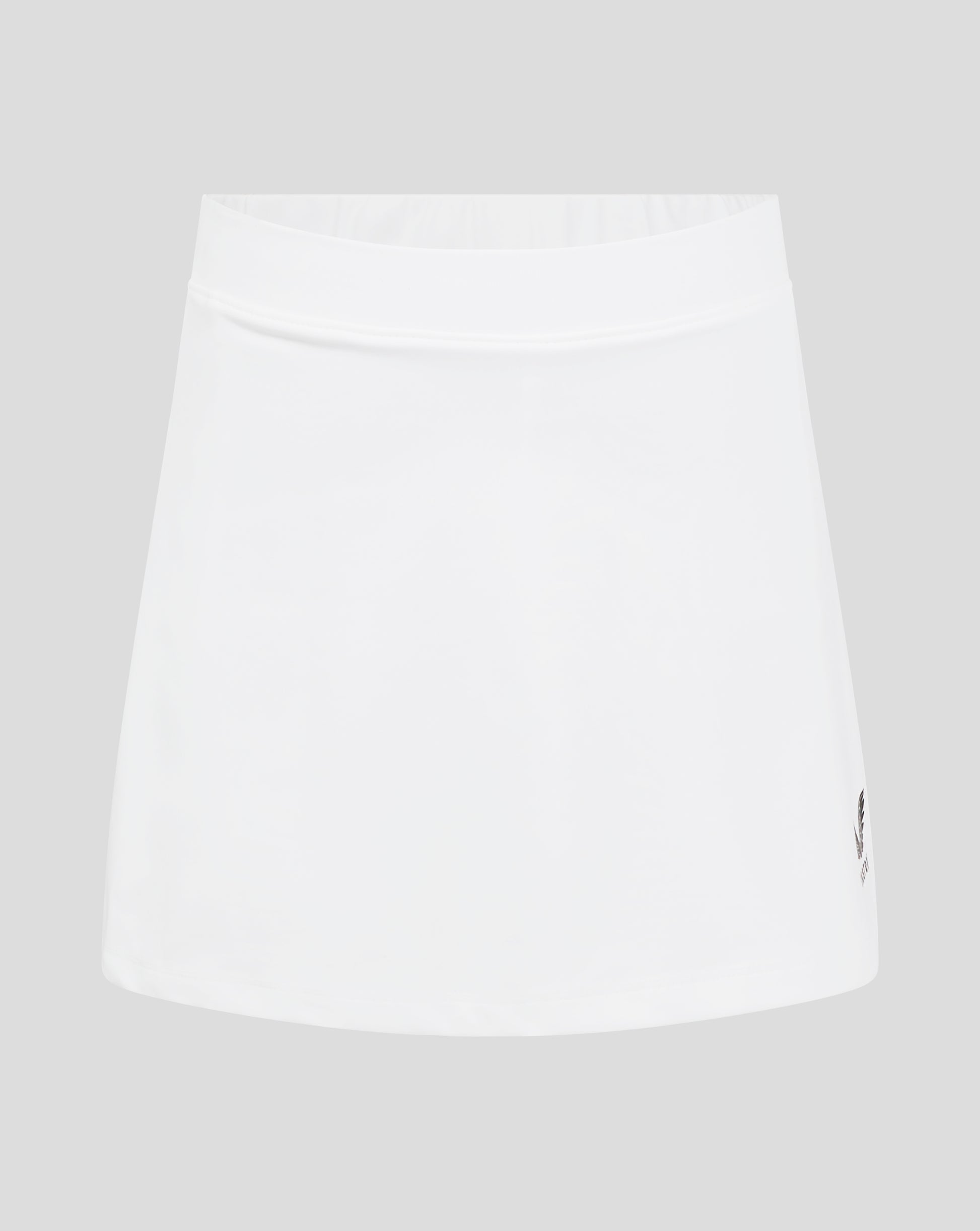 Close up of white junior skort waistband with elasticated band