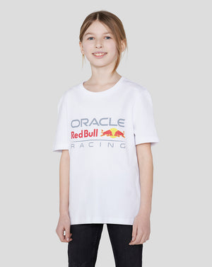 Girl in white Oracle Red Bull Racing T shirt with large front logo