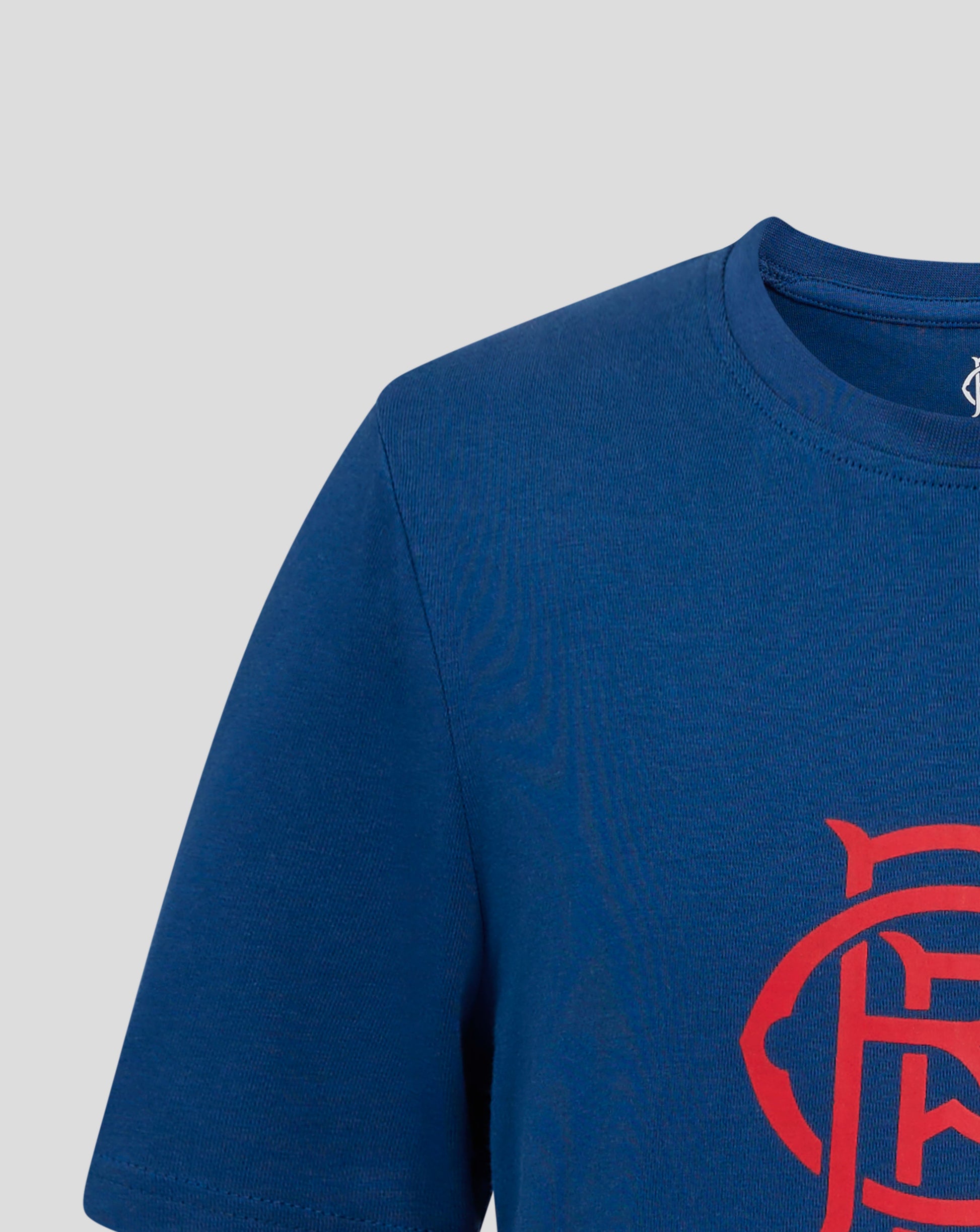 Close-up of crew neck and shoulder on the navy Rangers Junior Core Crest T-Shirt