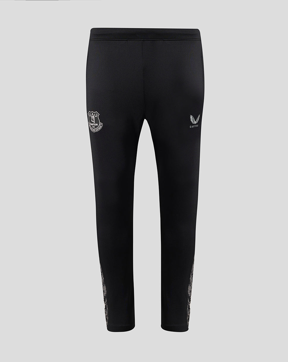 Back view of black Everton knit pants with the club crest on the left thigh and Castore logo on the right thigh