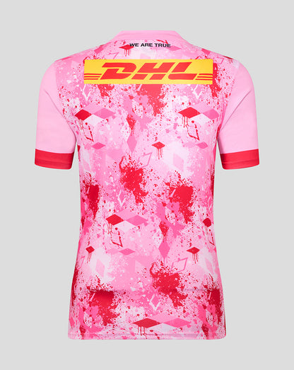 Back view of pink Harlequins away shirt with DHL logo on the upper back and We Are True slogan near the neck.