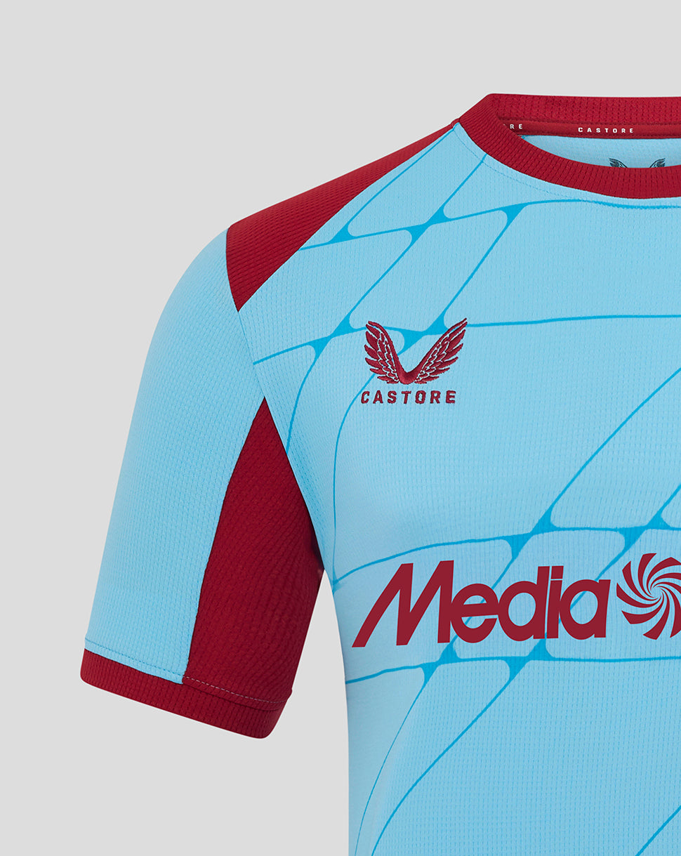 Front chest of Feyenoord third shirt in sky blue with a pattern, Castore logo on right chest and club crest on left.