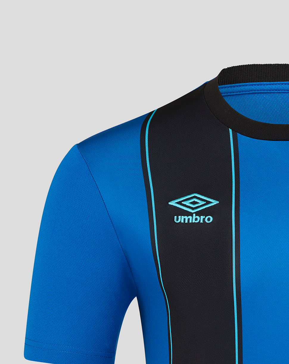 Close up of left chest showing blue shirt with black vertical stripe turquoise trim and Umbro logo