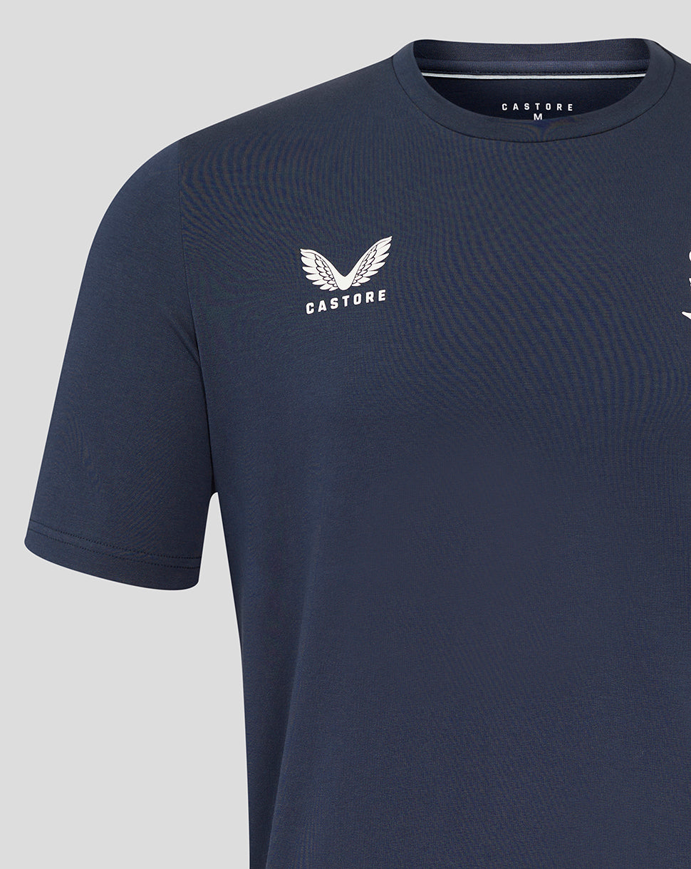 Inkwell navy England Rugby Travel Short Sleeve Tee with rose crest on left chest and Castore logo on right chest.