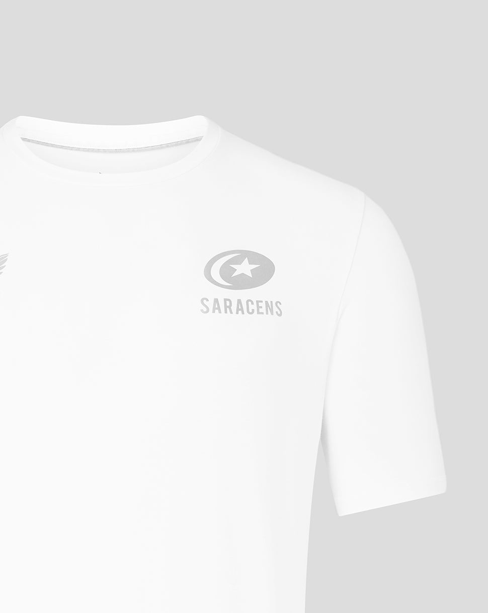 Close-up of the Saracens chest logo on a white travel tee