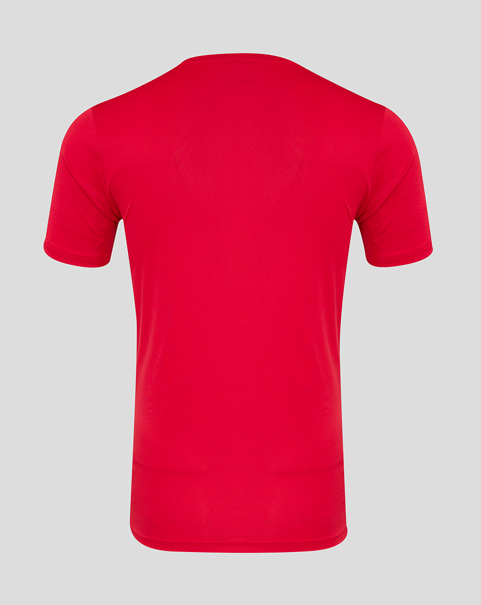 Back view of the red Ulster training tee with a plain back and short sleeves