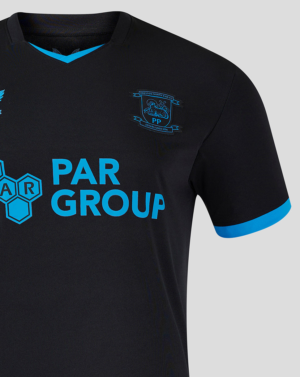 Close-up front view of Preston North End third shirt showing crest on left chest and PAR GROUP branding across the chest.
