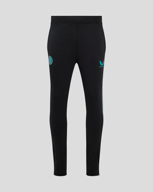 Back view of black Bath Rugby training pants with zip ankles and turquoise crest on left thigh and Castore logo on right thigh.