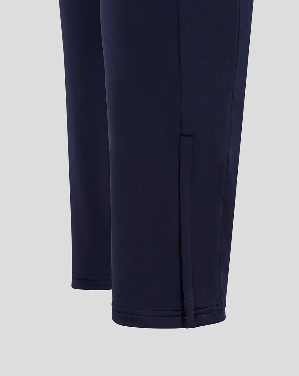 Lower leg close up of Scarlets training pant featuring dark navy fabric and visible hem stitching.
