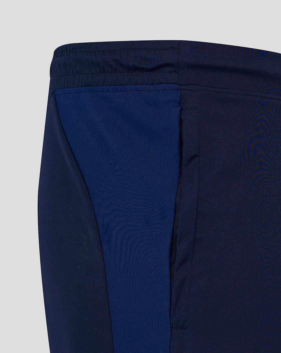 Close up of navy Mansfield shorts waistband with elastic and stitching