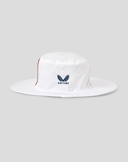 White wide brim hat with Castore logo and wing emblem.