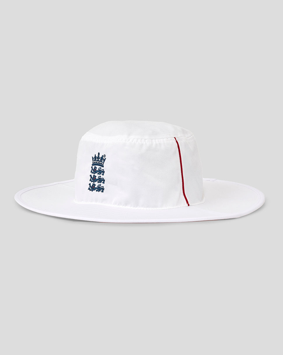 White wide-brim hat with England crest embroidery on the side and a red seam.