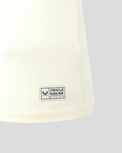 Close up of the hem showing the Oracle Red Bull Racing label on the Egret T-Shirt