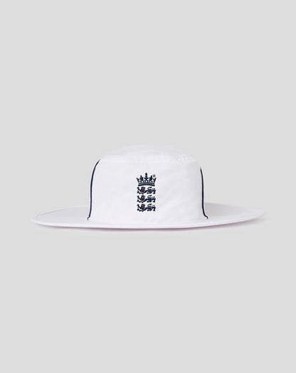 White England Test wide brim hat with navy piping and Three Lions crest on the front