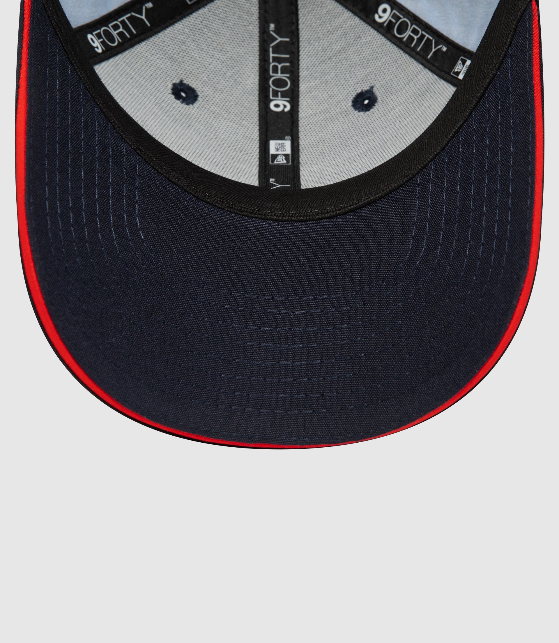 Navy 9FORTY youth cap by New Era with Oracle Red Bull Racing patch on the front and curved visor